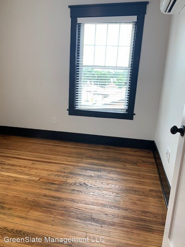 3804 Farnam St, Omaha, NE 68131 Apartment for Rent in Omaha, NE