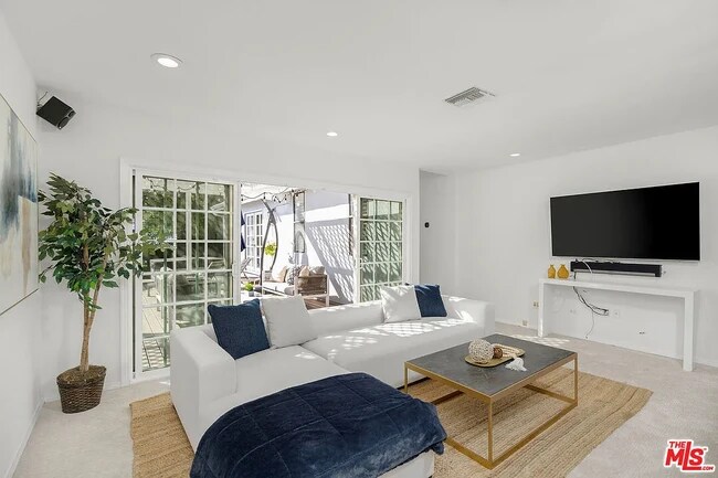 Foto del edificio - 13220 Otsego St