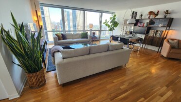 Foto del edificio - 340 W Diversey Pky