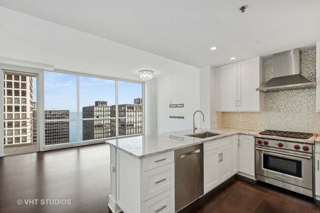 Foto del edificio - 250 E Pearson St