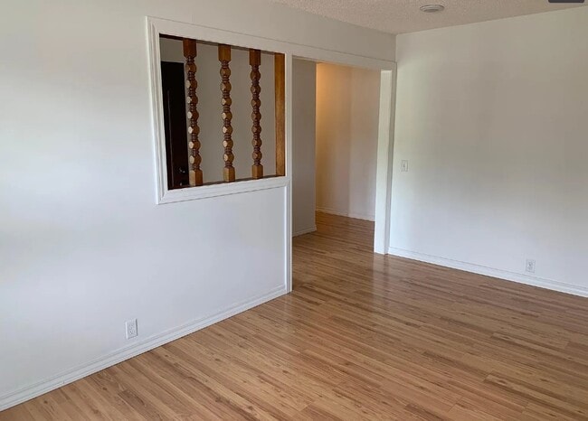 Foto del edificio - 1165 E Rosebrier St
