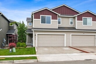Building Photo - 7813 24th Ct SE