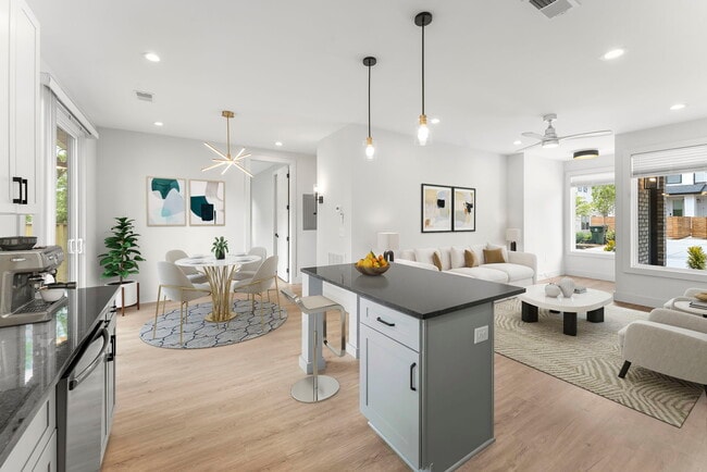 Photo - Medford Mews, Carriage House 321