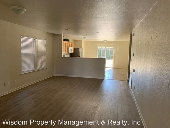 Building Photo - 5 br, 4 bath House - 1160 Solstice Ave