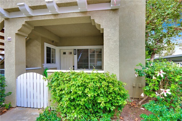 Foto del edificio - 60 Via Prado