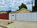 Foto principal - 7445 Rhea Ave