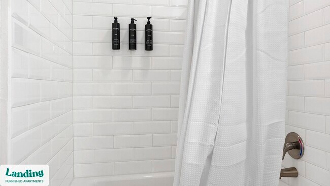 Building Photo - 2323 E Highland Ave