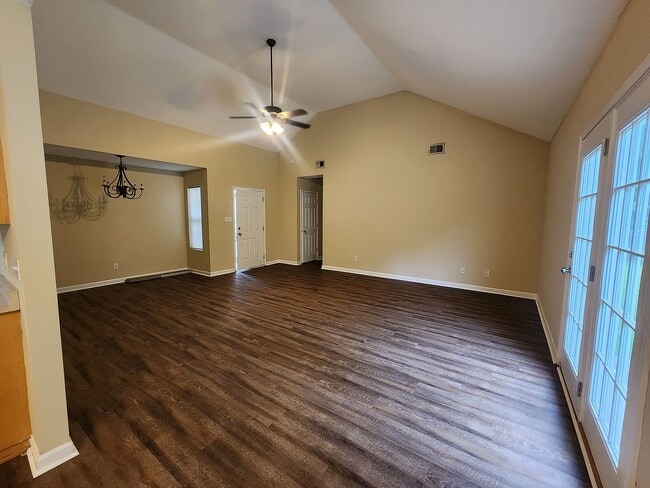 Building Photo - 5028 Scotch Pine Ave