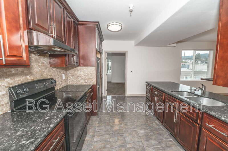 Primary Photo - 1459 MacArthur Blvd