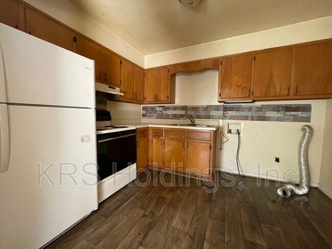 Foto del edificio - 9426 Mason Creek Rd