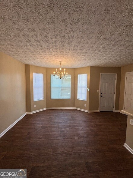 Building Photo - 5869 Strathmoor Manor Cir