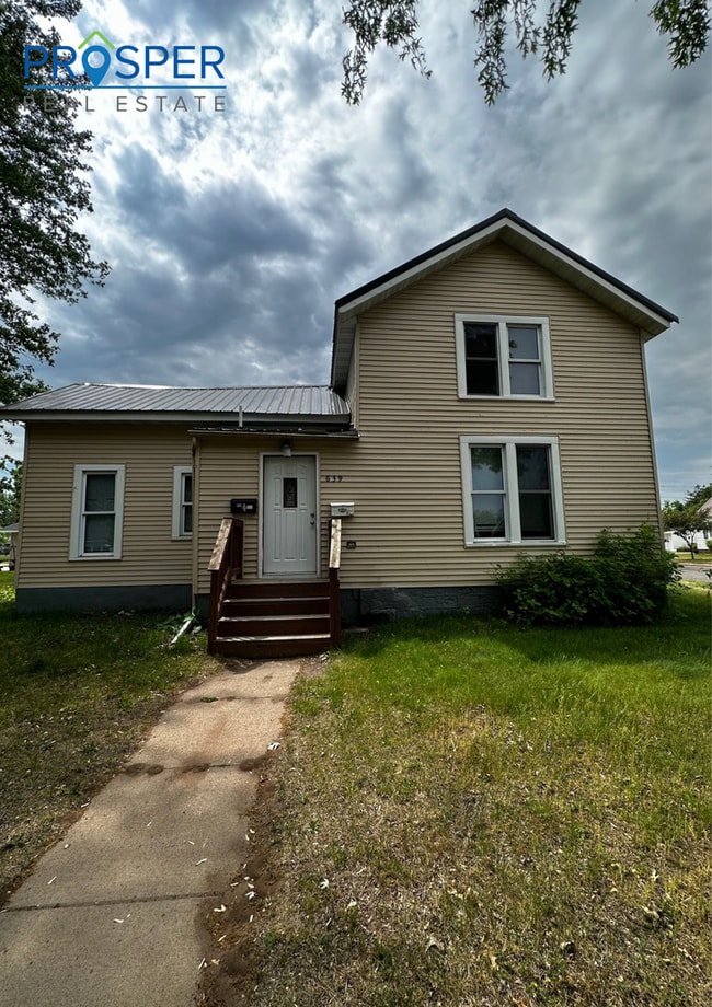 Building Photo - 639 Niagara St