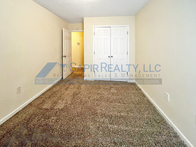 Building Photo - 6060 Capitol Knoll