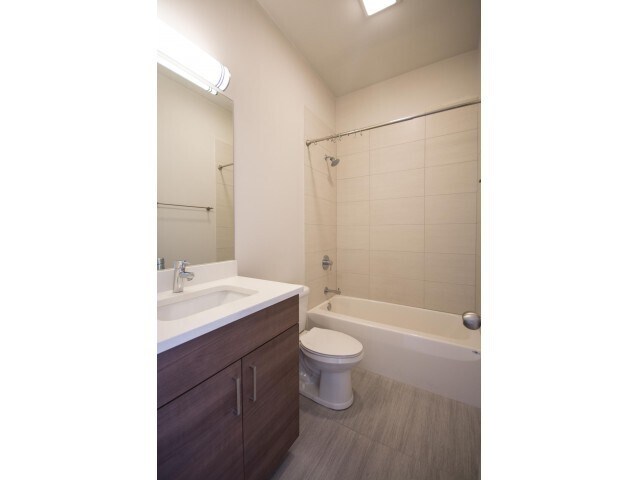 Foto del edificio - 1956 W Ohio St