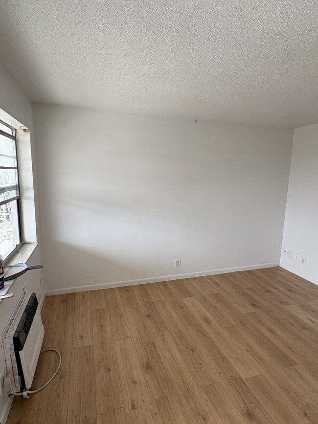 Photo - 1406 Barton Rd Apartment