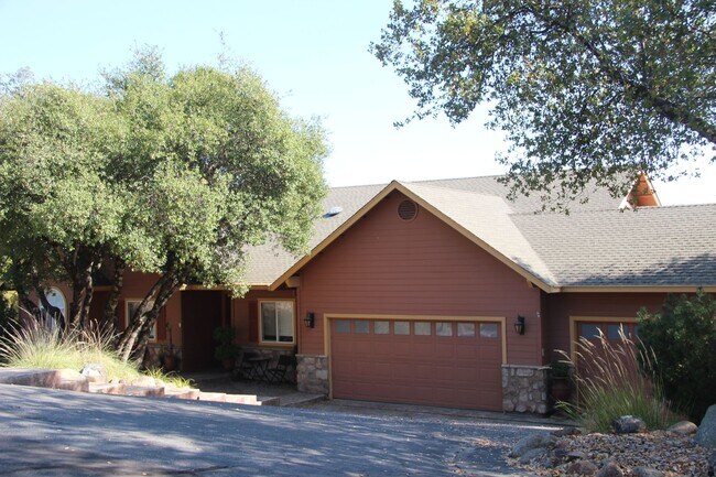 Foto del edificio - Amazing Apple Valley Home