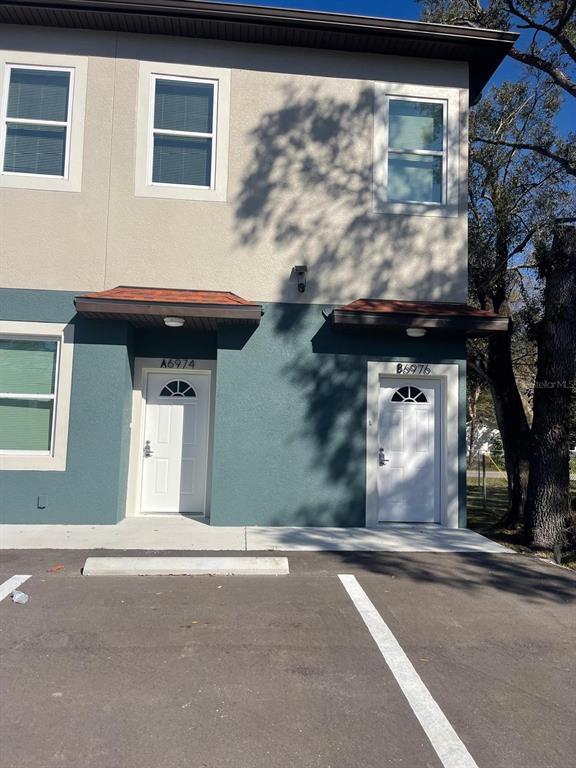 Foto del edificio - 6976 BELLTREE Ct