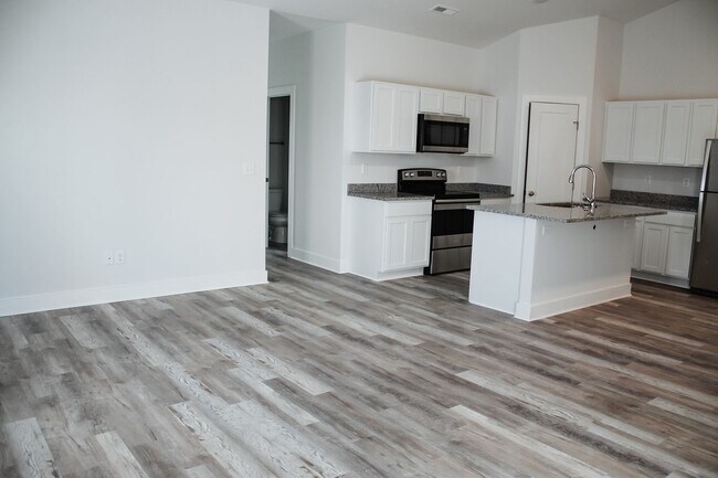 Building Photo - Froli Villas Alex Plan