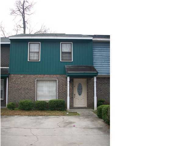 Primary Photo - Midland Park Townhouse In Quiet Neighborhood