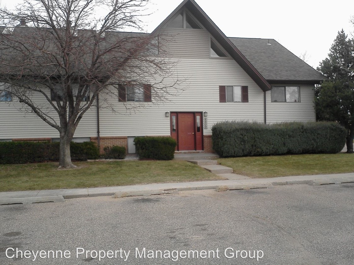 Foto principal - 4725 E 13th St
