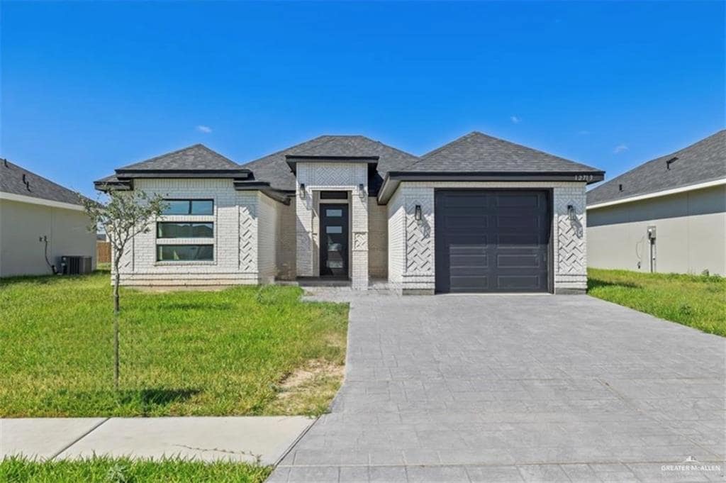 Foto principal - 13 N 37th St