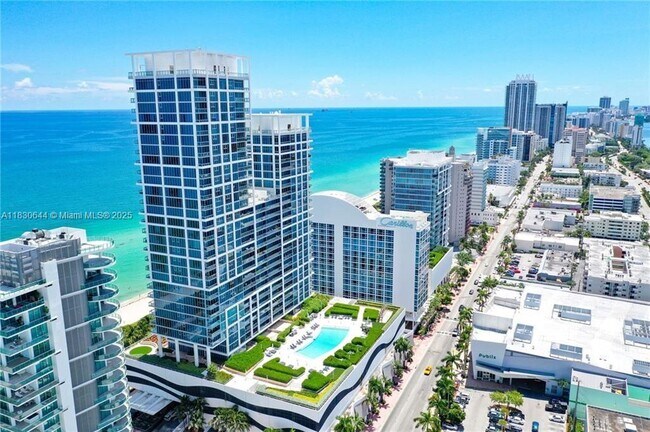 Foto del edificio - 6899 Collins Ave