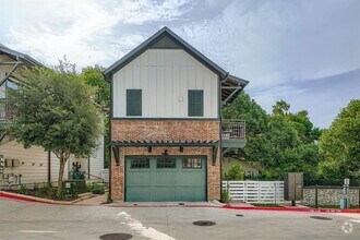 Building Photo - 3809 Valley View Rd