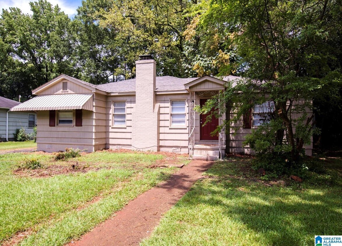 745 Meadowbrook Dr, Birmingham, AL 35215 House Rental in Birmingham