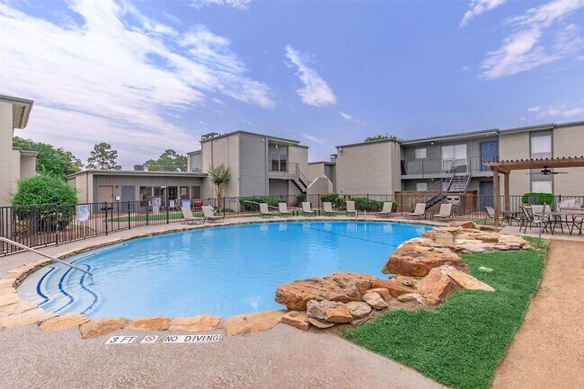 Building Photo - 707 El Dorado Boulevard Unit 921