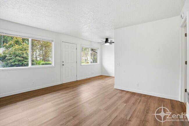 Foto del edificio - 1222 NW Couch St