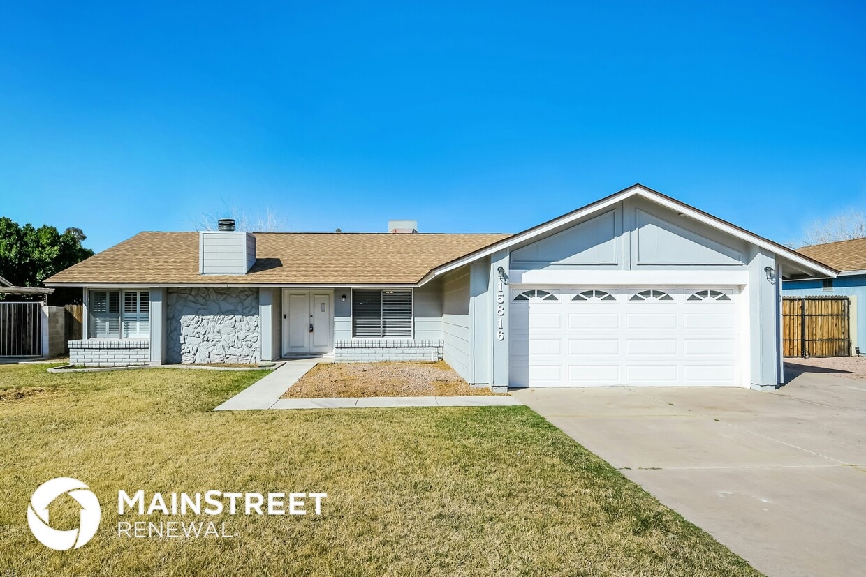 Primary Photo - 15816 N 25th Ave
