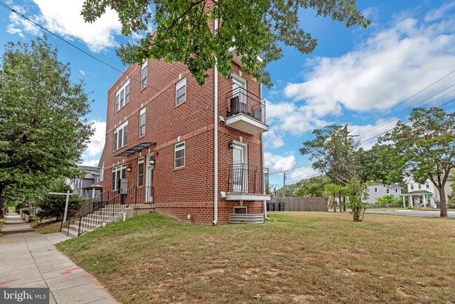 Foto del edificio - 4613 Minnesota Ave NE