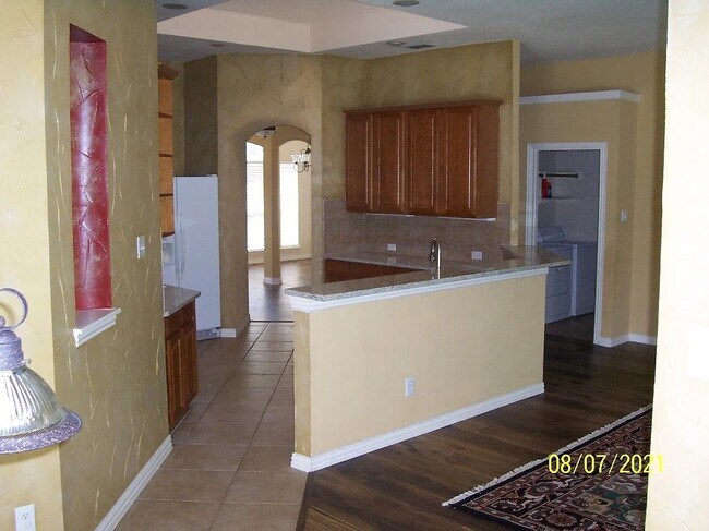 Foto del edificio - 7900 Brookmount St
