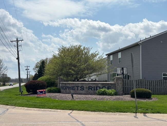 Building Photo - 4631 Elijah St