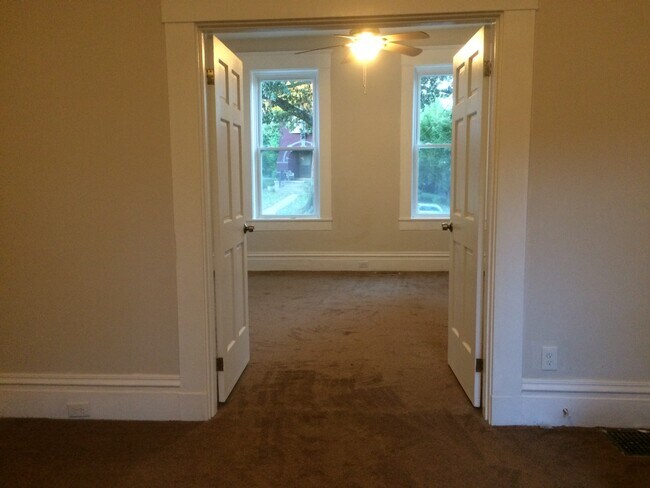 Front bedroom - 227 McGregor Ave