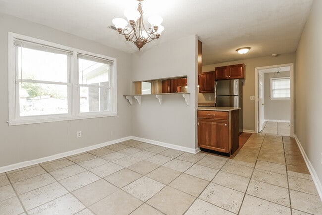 Building Photo - 4414 Farmwood St