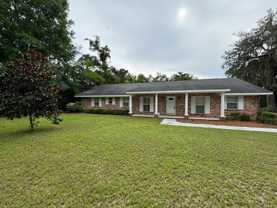 Foto principal - Charm in Downtown Milton