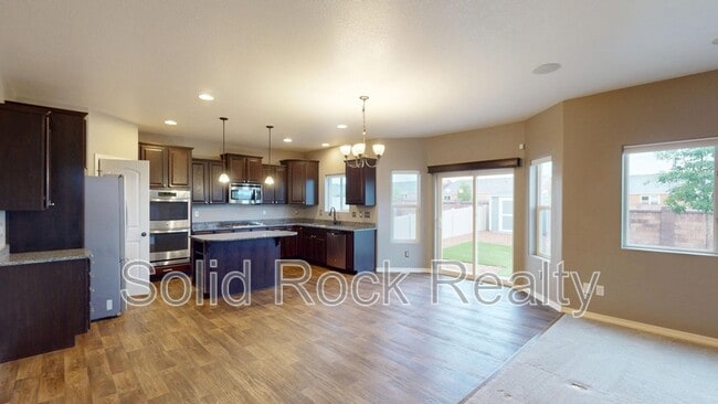 Building Photo - 8341 Needle Drop Ct