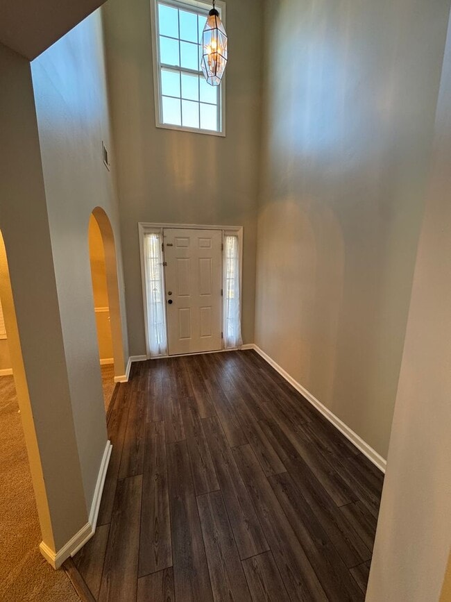 Building Photo - Beautiful 4 bed 3 Bath Home in Heart of Grayson for a Growing Family!