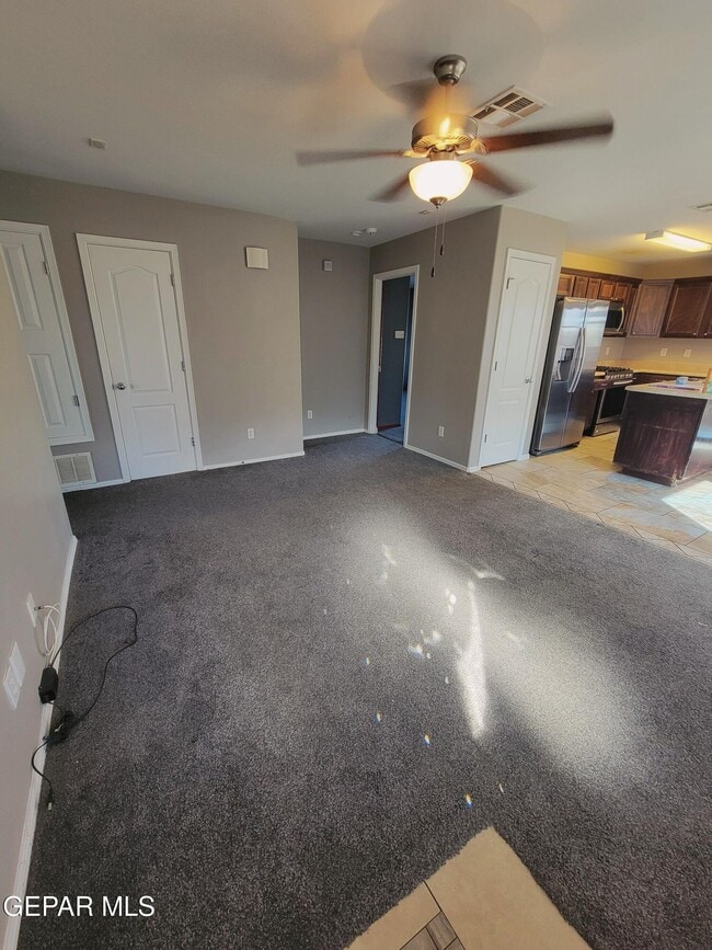 Building Photo - 2404 Escape Point St