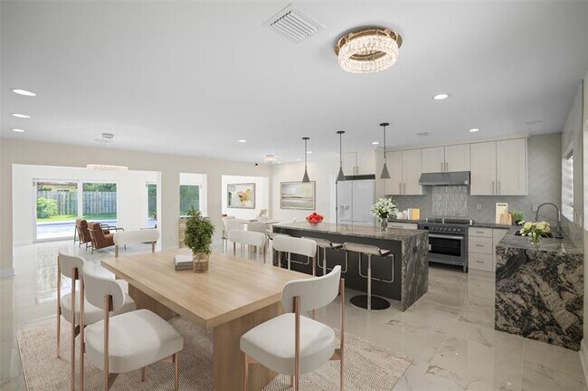 Foto del edificio - 2116 SE 18th St