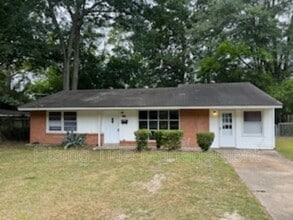 Building Photo - 3227 Willow Ln Dr