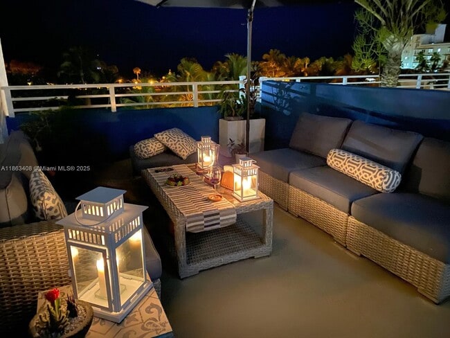 Foto del edificio - 7600 Collins Ave