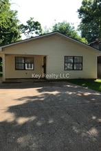 Building Photo - 61 15th St