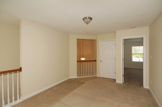 Building Photo - 447 Grenier Ter