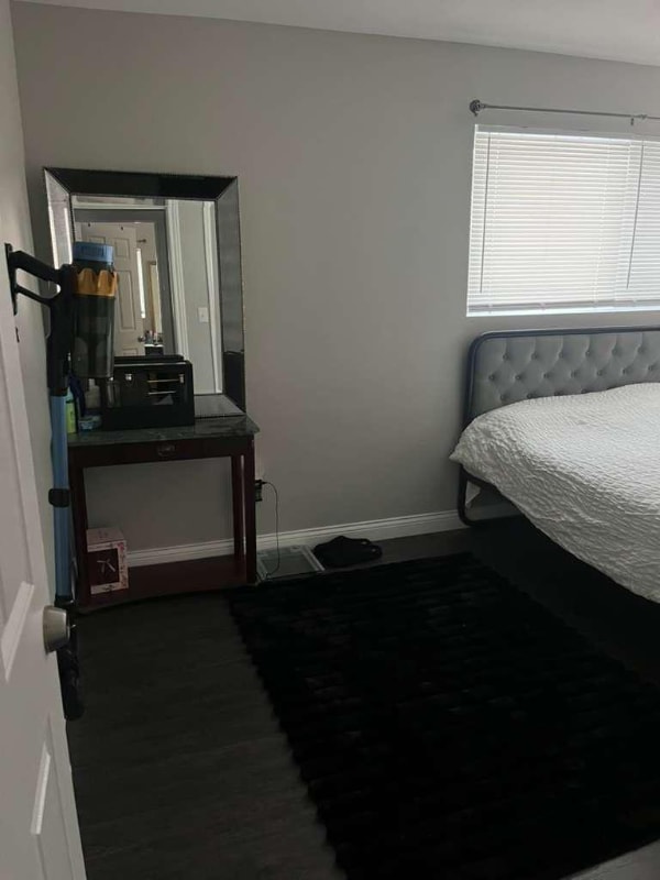 Foto del edificio - 1550 Frebis Ave