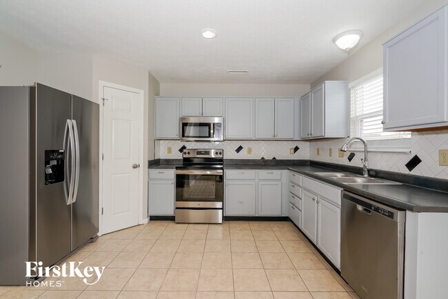 Building Photo - 7508 Gold Rush Dr
