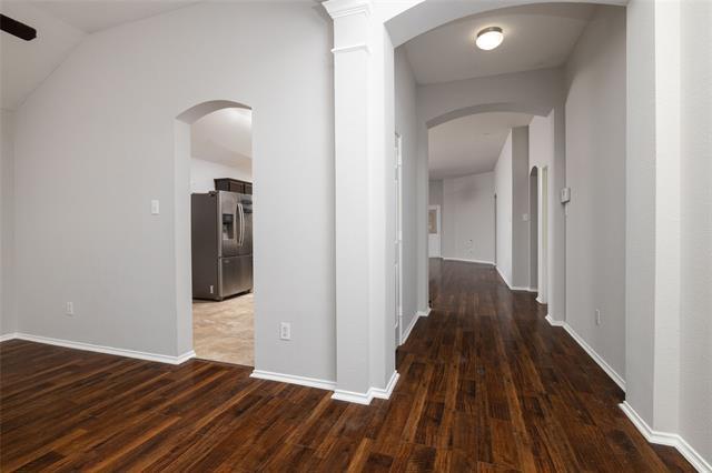 Foto del edificio - 9217 Oldwest Trail