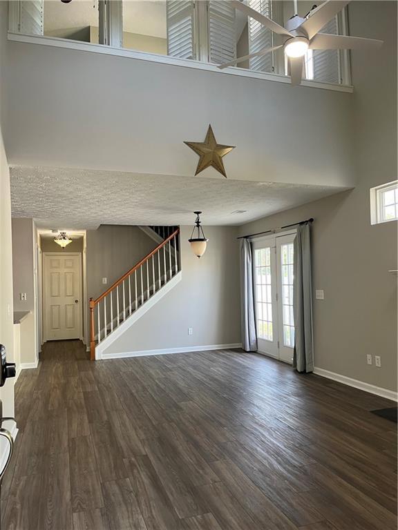 Building Photo - 5480 Mountain Top Pl