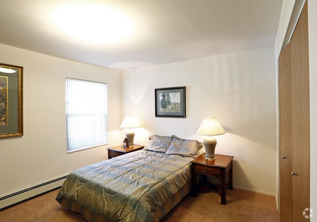 Bedroom - Hidden Pines